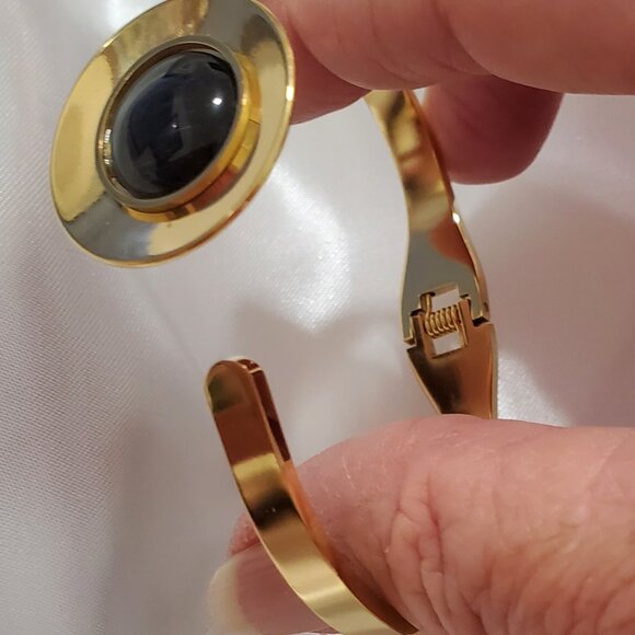 18k gold plated stainless steel Black and Gold Bracelets - Picture 4 of 7